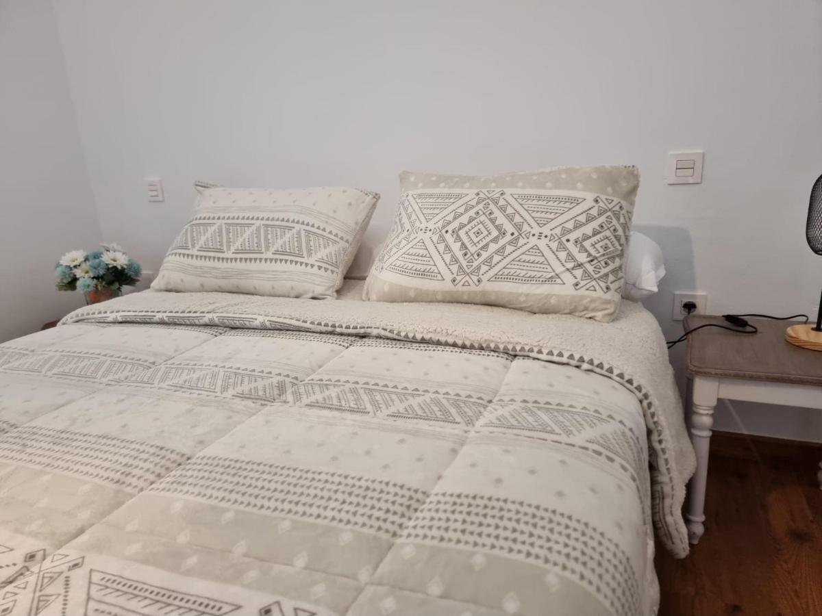Alunita & Pirita, Habitacion Con Jardin, Terraza Y Wifi En Zona Tranquila Y Centrica Nazaret Ngoại thất bức ảnh